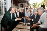 Siirt Valisi Kemal Kızılkaya Cumhuriyet Caddesi’nde Esnaf Ve Vatandaşlarla Bir Araya Geldi