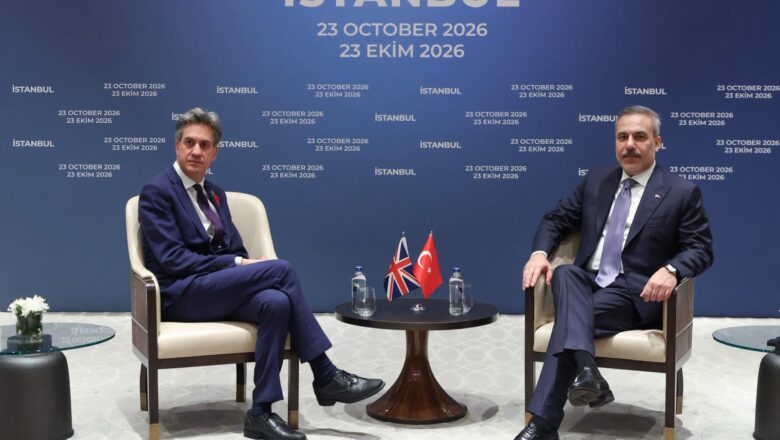 Dışişleri Bakanı Fidan, İngiliz Meşeidaşı Miliband ile İstanbul’da Görüştü