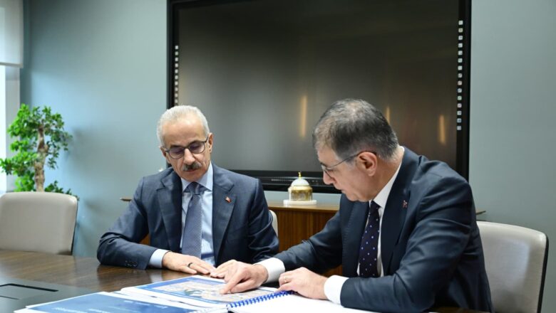 Bakan Uraloğlu İle İzmir Büyükşehir Belediye Başkanı Tugay Bir Raya Geldi