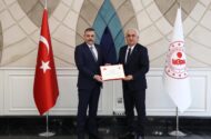 İçişleri Bakanı Mustafa Çiftçi 17 Mülki İdare Amirini Başarı Belgesiyle Ödüllendirdi
