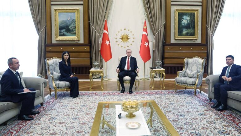 Cumhurbaşkanı Erdoğan, Saida Mirziyoyeva İle Bir Araya Geldi