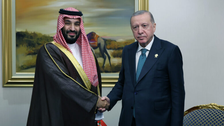  Cumhurbaşkanı Erdoğan, Suudi Arabistan Veliaht Prensi Selman İle Görüştü