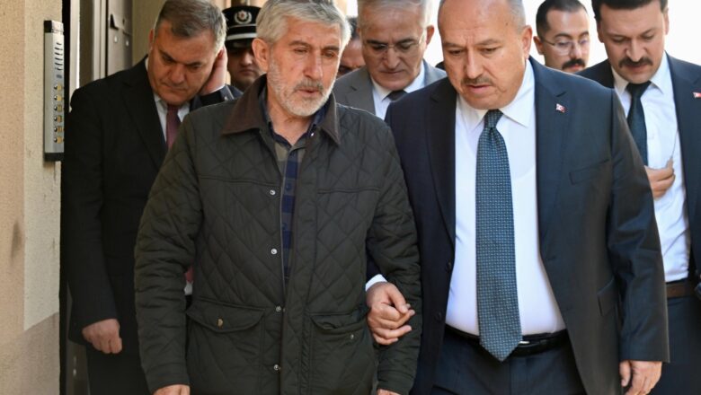  Emniyet Genel Müdürü Ali Fidan’dan Şehit Polis Memuru Ahmet Türkoğlu’nun Ailesine Taziye Ziyareti