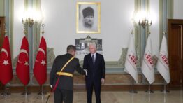 İstanbul Valisi Davut Gül, Cumhuriyet Bayramı Tebriklerini Kabul Etti