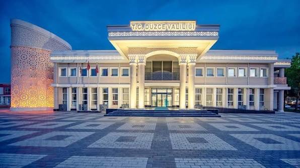  Düzce’de Olumsuz Hava Nedeniyle Eğitime Bir Gün Ara Verildi
